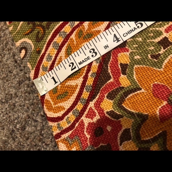 Custom Valances - Picture 10 of 10